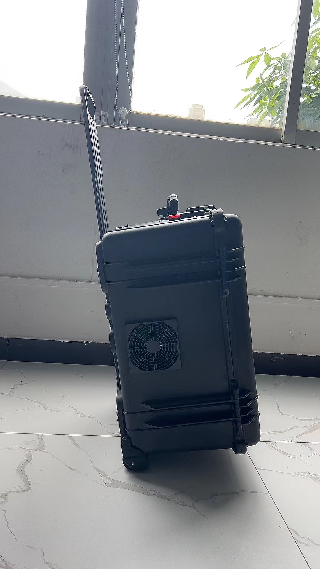 镇原手拉箱型移动通信干扰器